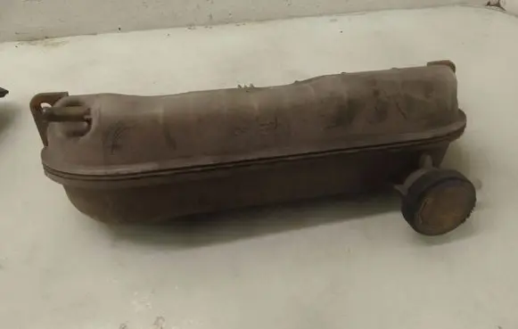 Toyota Corolla Verso E121 Coolant expansion tank/reservoir