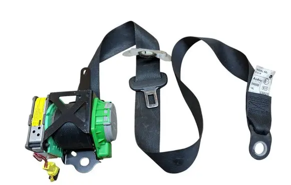 Toyota Auris 150 Front seatbelt 7322002120
