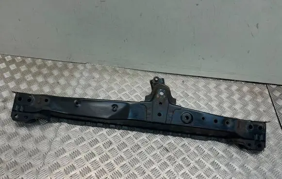 Toyota RAV 4 (XA40) Front subframe