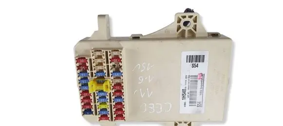 KIA Ceed Fuse box set 919501H540