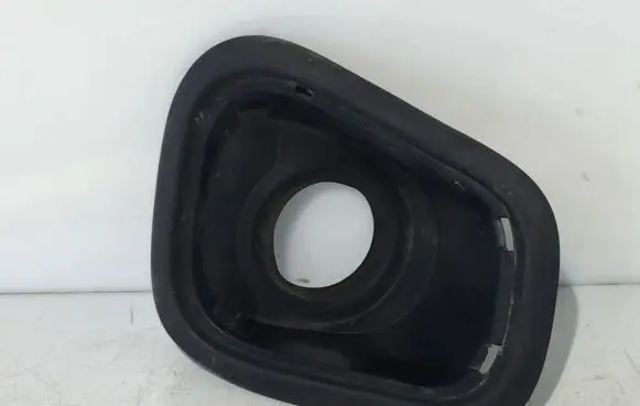 Toyota Proace Fuel tank cap trim 9809069377 9809104677
