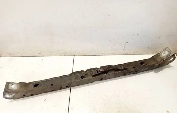 Opel Insignia A Radiator support slam panel 13502340 343149712