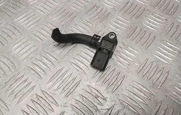Skoda Octavia Mk4 Exhaust gas pressure sensor 04L906051B