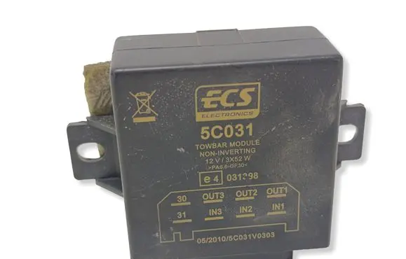 Audi A4 S4 B6 8E 8H Tow bar trailer control unit/module 5C031