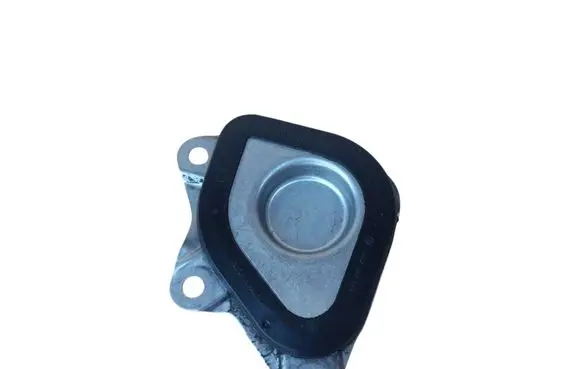 Volkswagen Touareg I Timing belt guard (cover) 070109153