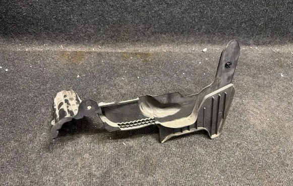 Ford Escape IV Front mudguard PZ1B16A578BB W409A PZ1B16A578