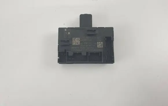 Volkswagen Touareg II Door control unit/module 4H0959793P 4H0959793AC A2C7325360600