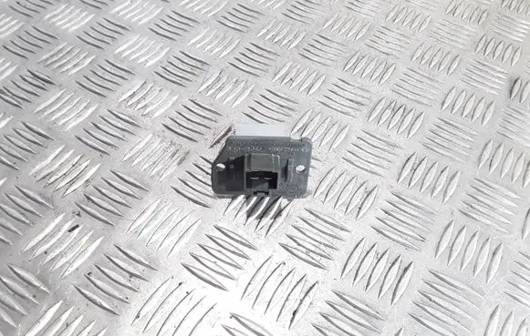 Hyundai H-1, Starex, Satellite Heater blower motor/fan resistor