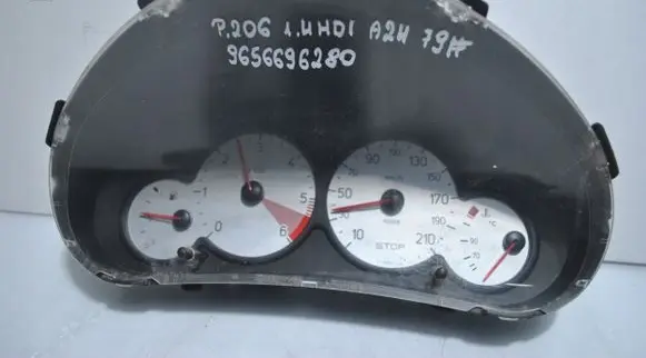 Peugeot 206 CC Speedometer (instrument cluster) 9656696280