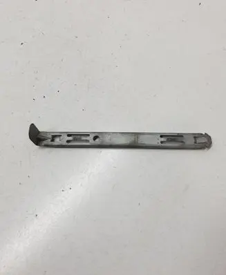 Volvo XC90 Headlight/headlamp mounting bracket 8637182
