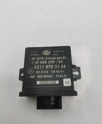 Mercedes-Benz E W211 Light module LCM A2118703126 5DF00827802