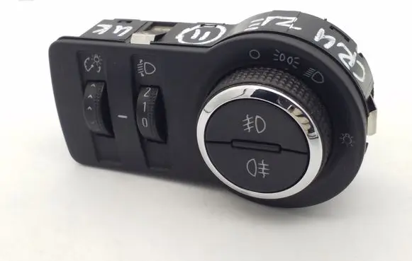 Chevrolet Cruze Light switch 13301758 251545
