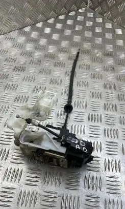 KIA Ceed Front door lock
