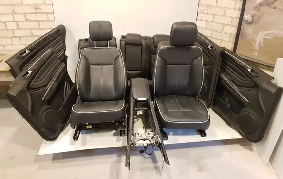 Mercedes-Benz ML W164 Interior set 