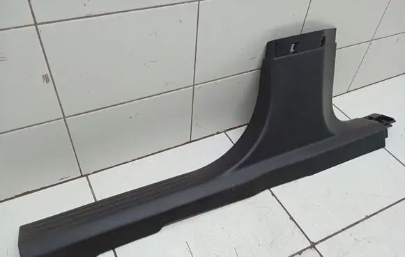 Peugeot 2008 II (B) pillar trim (bottom) 98310381ZD