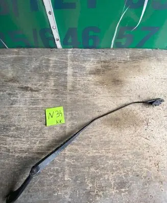 Renault Megane II Front wiper blade arm 8200036912