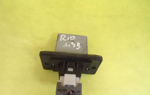 KIA Rio Heater blower motor/fan resistor