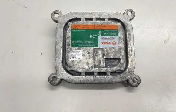 Audi A6 C7 Headlight ballast module Xenon 10R044663