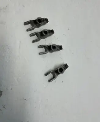 Opel Insignia A Fuel Injector clamp holder 4763