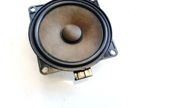 Volkswagen Jetta V Front door speaker 1K0035411