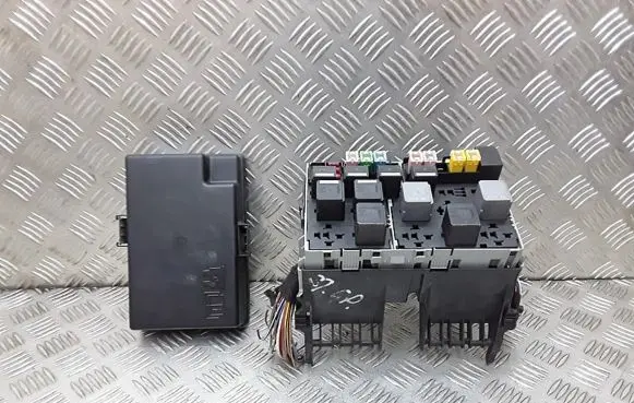 Ford Transit Fuse module 6C1T14A067CB