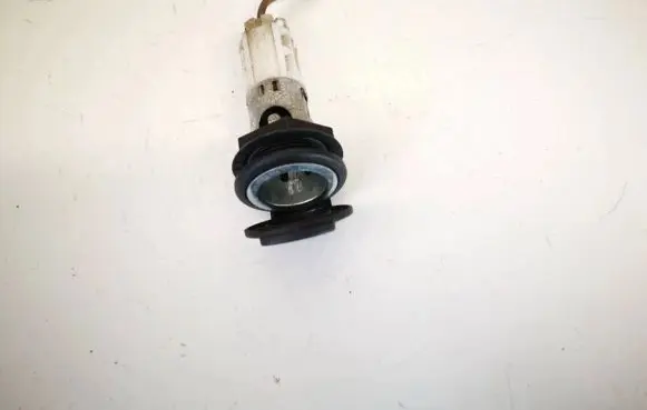 Volkswagen PASSAT B5.5 Cigarette lighter 