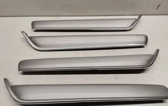 Volvo V90 Cross Country Door card panel trim set 31699341 31699334 31699327