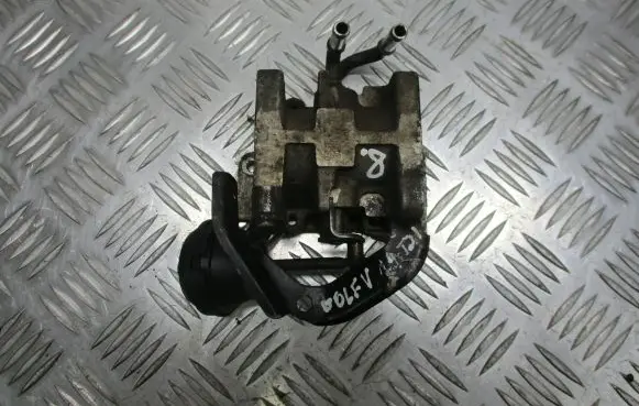 Volkswagen Golf V EGR valve 03G131063E