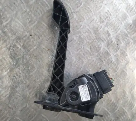 Ford Transit Accelerator throttle pedal 6C119F836CD