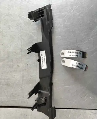 BMW 5 G30 G31 G38 Headlight/headlamp mounting bracket 63119879644 9879644
