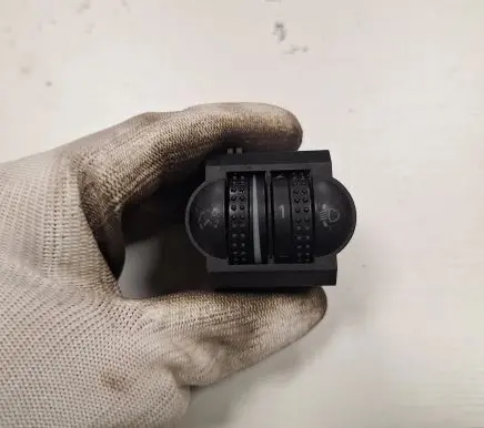 Volkswagen PASSAT B5.5 Light switch 3B0941333C