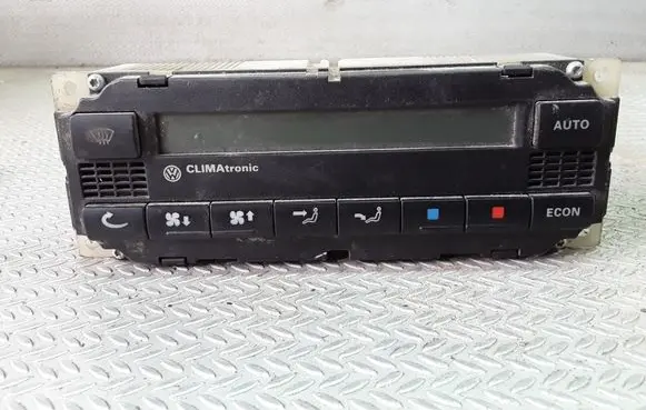 Volkswagen PASSAT B5 Climate control unit 3B1907044B