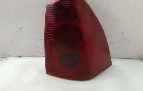 Peugeot 307 Rear/tail lights 89026938