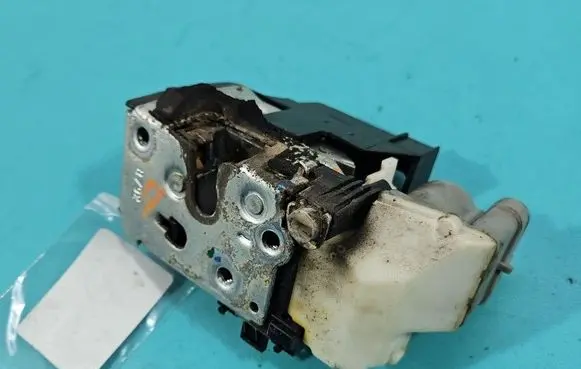 Fiat Doblo Rear door lock IMPRK1547963