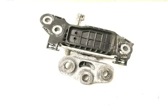 Opel Astra K Engine mount bracket 39070281