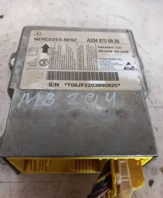 Mercedes-Benz C W204 Airbag control unit/module A2048706826