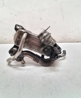 Opel Astra J EGR valve cooler 822310006
