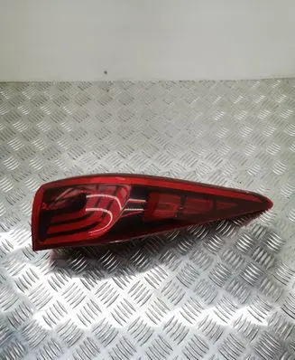 KIA Sportage Rear/tail lights 92402F11