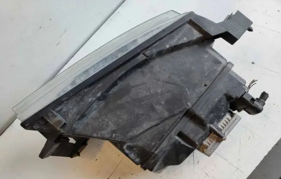Skoda Octavia Mk1 (1U) Headlight/headlamp 1U1941015M
