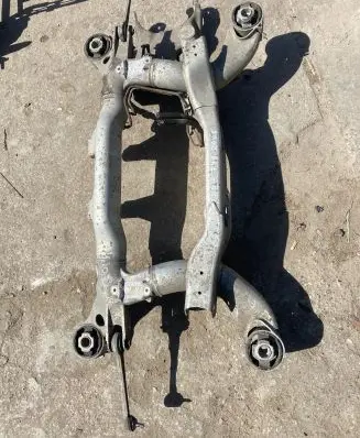 BMW 7 E65 E66 Rear axle beam 
