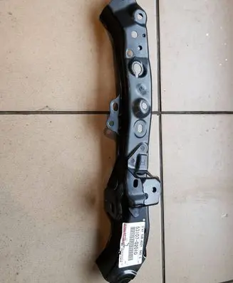 Toyota Auris E180 Radiator support slam panel bracket 53107-02010