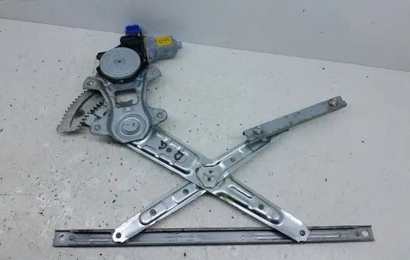 Infiniti QX70 S51 Rear door window regulator with motor 827301BN0A