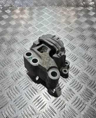 Jeep Renegade Engine mount vacuum valve 520709670