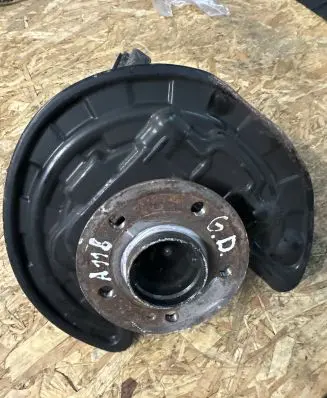 Mercedes-Benz CLA C118 X118 Rear wheel hub