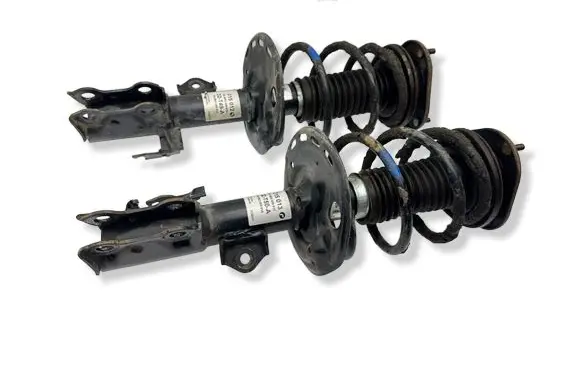 Toyota Auris 150 Front shock absorber with coil spring 315013