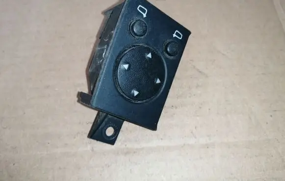 Audi A6 S6 C4 4A Wing mirror switch 4A0959565