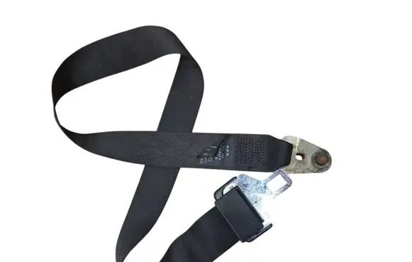 BMW 5 E34 Middle seatbelt (rear) 1944444