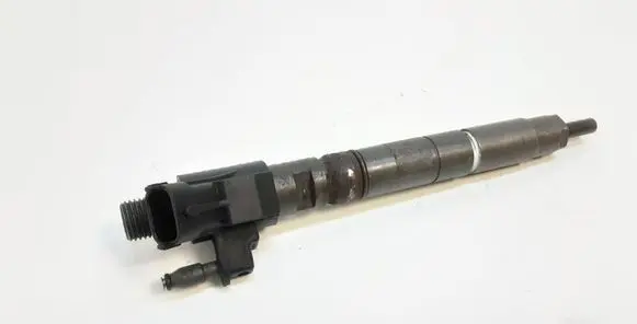 Volvo XC60 Fuel injector 31272767
