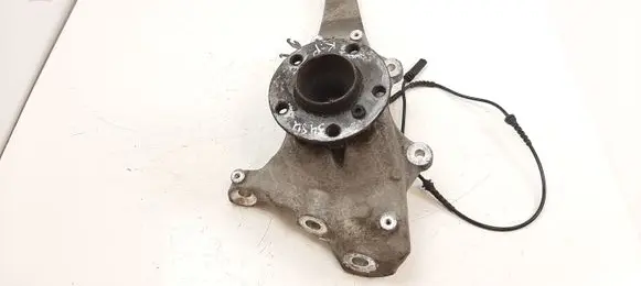 BMW 5 F10 F11 Front wheel hub