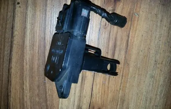 Mazda 6 Mass air flow meter 1974002010 zl01